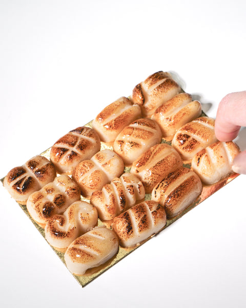 Lemke Marzipan Teekonfekt 100g with hand picking flame-browned marzipan pieces