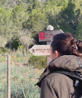 Lemke Mampfmandeln beim Wandern, geröstete Mandeln als veganer Outdoor-Snack unterwegs